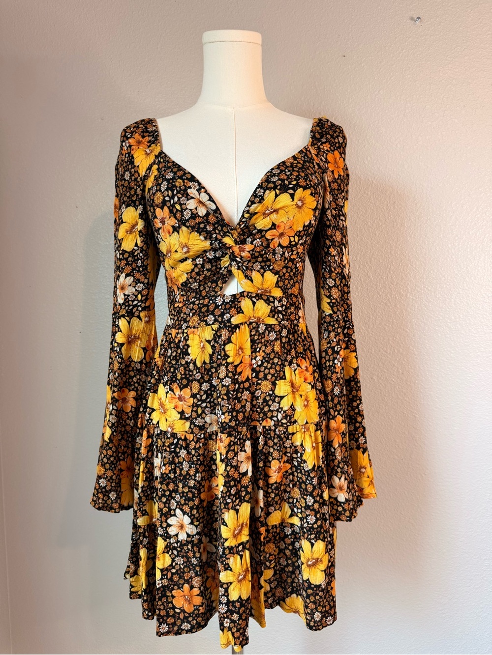 Francesca’s Collections Black Floral Cutout Mini Dress Bell Sleeves - Picture 2 of 9